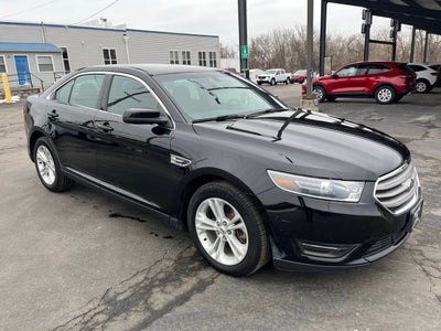 2018 Ford Taurus SEL 4dr Sedan