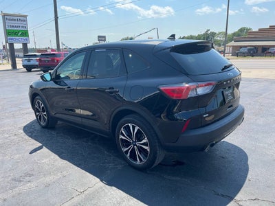 2022 Ford Escape SE AWD 4dr SUV