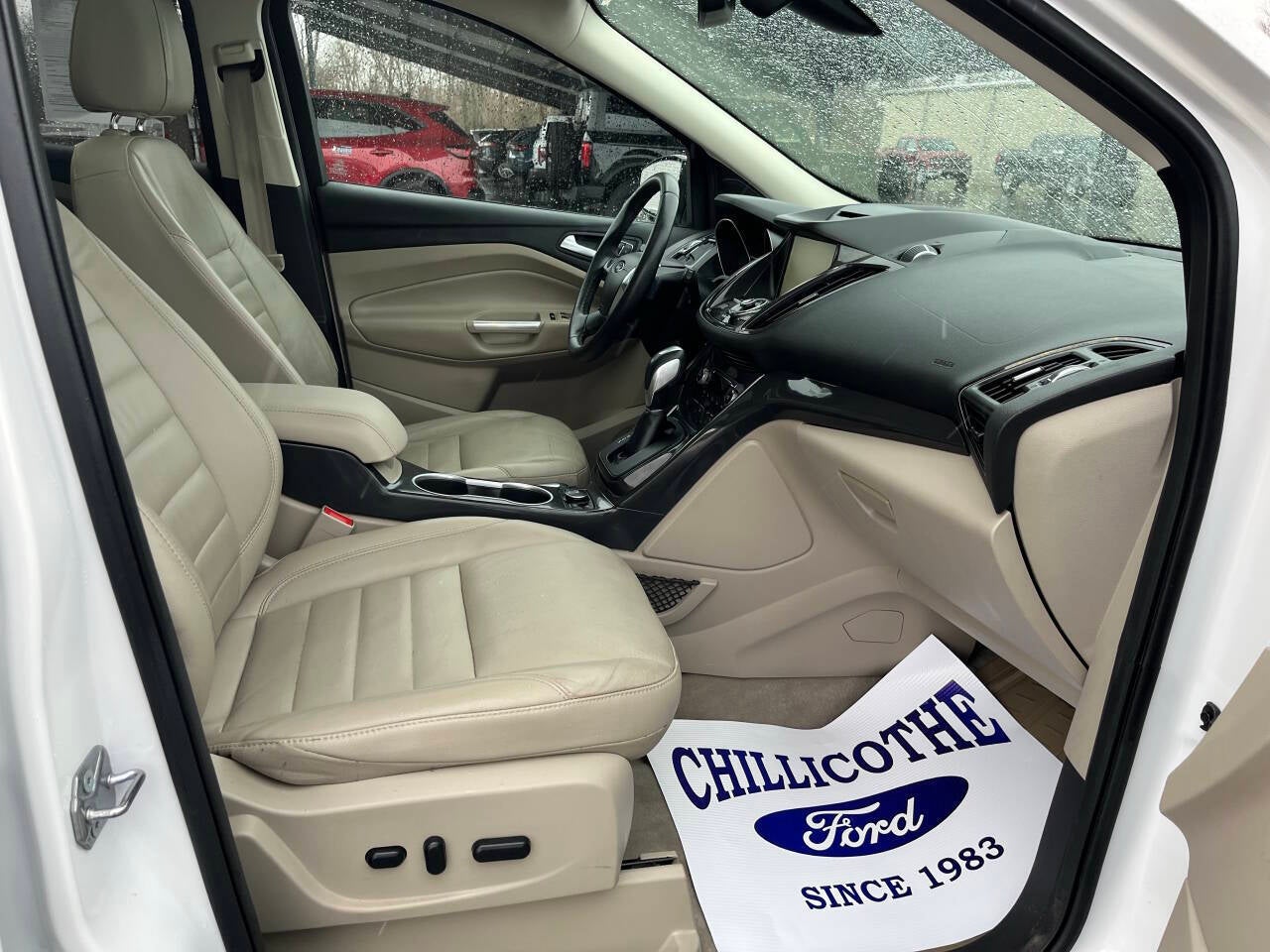 2015 Ford Escape Titanium AWD 4dr SUV