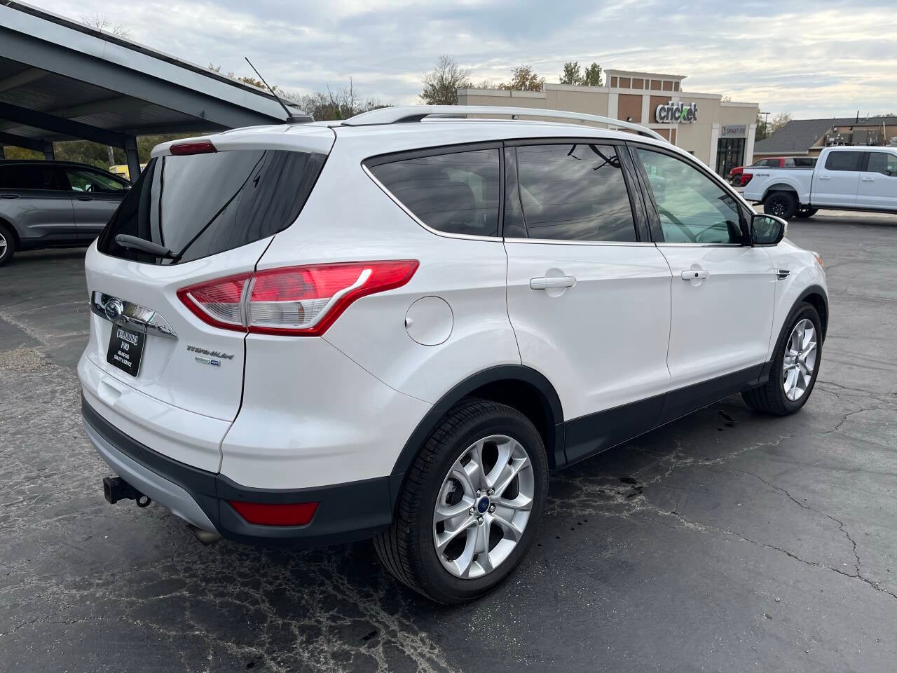 2016 Ford Escape Titanium AWD 4dr SUV