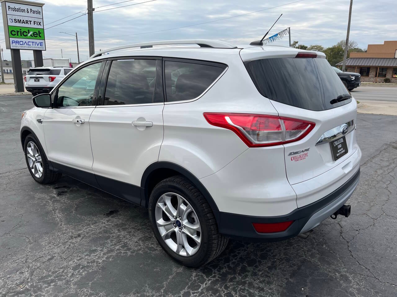 2016 Ford Escape Titanium AWD 4dr SUV