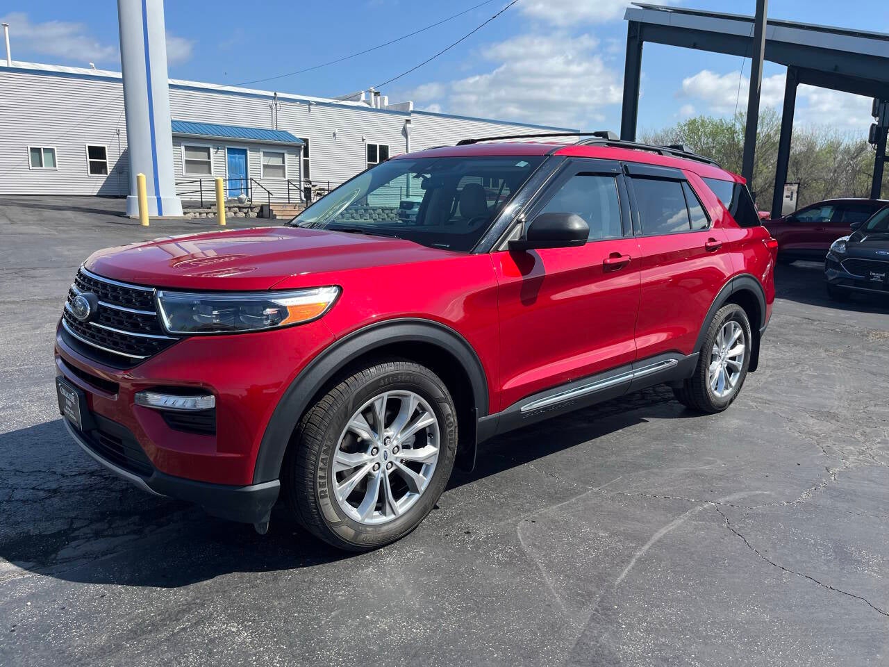 2022 Ford Explorer XLT AWD 4dr SUV