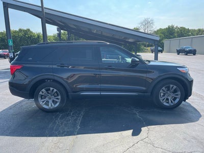 2023 Ford Explorer XLT AWD 4dr SUV