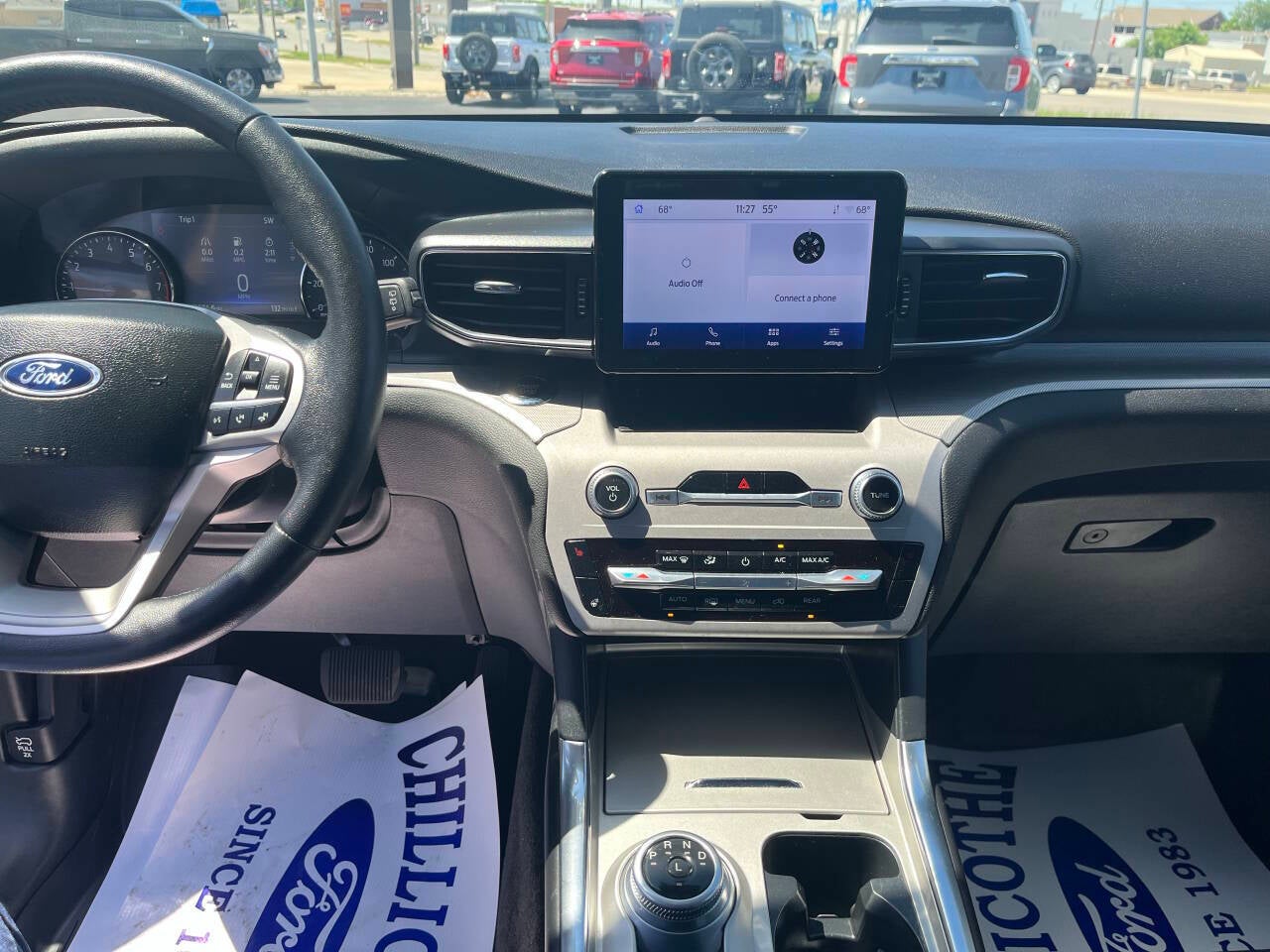 2023 Ford Explorer XLT AWD 4dr SUV