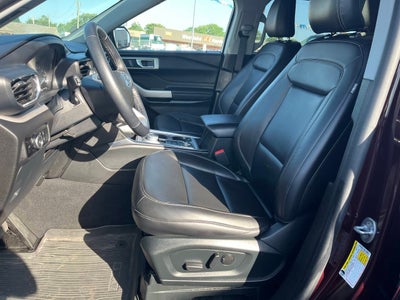 2023 Ford Explorer XLT AWD 4dr SUV