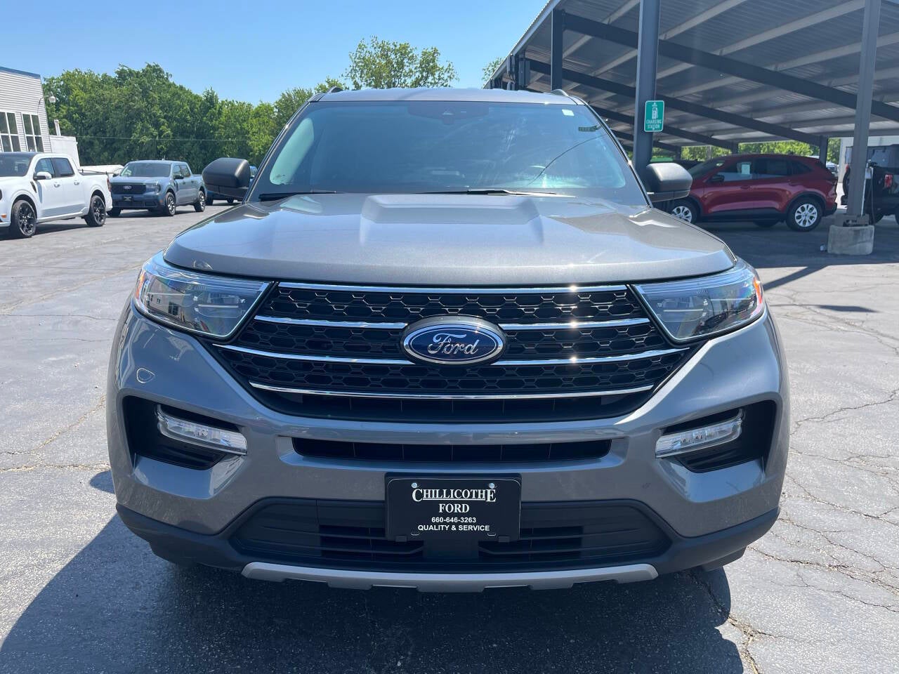2023 Ford Explorer XLT AWD 4dr SUV