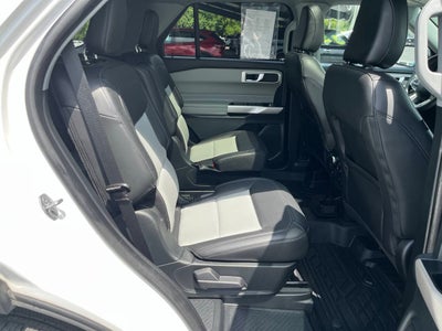 2023 Ford Explorer XLT AWD 4dr SUV