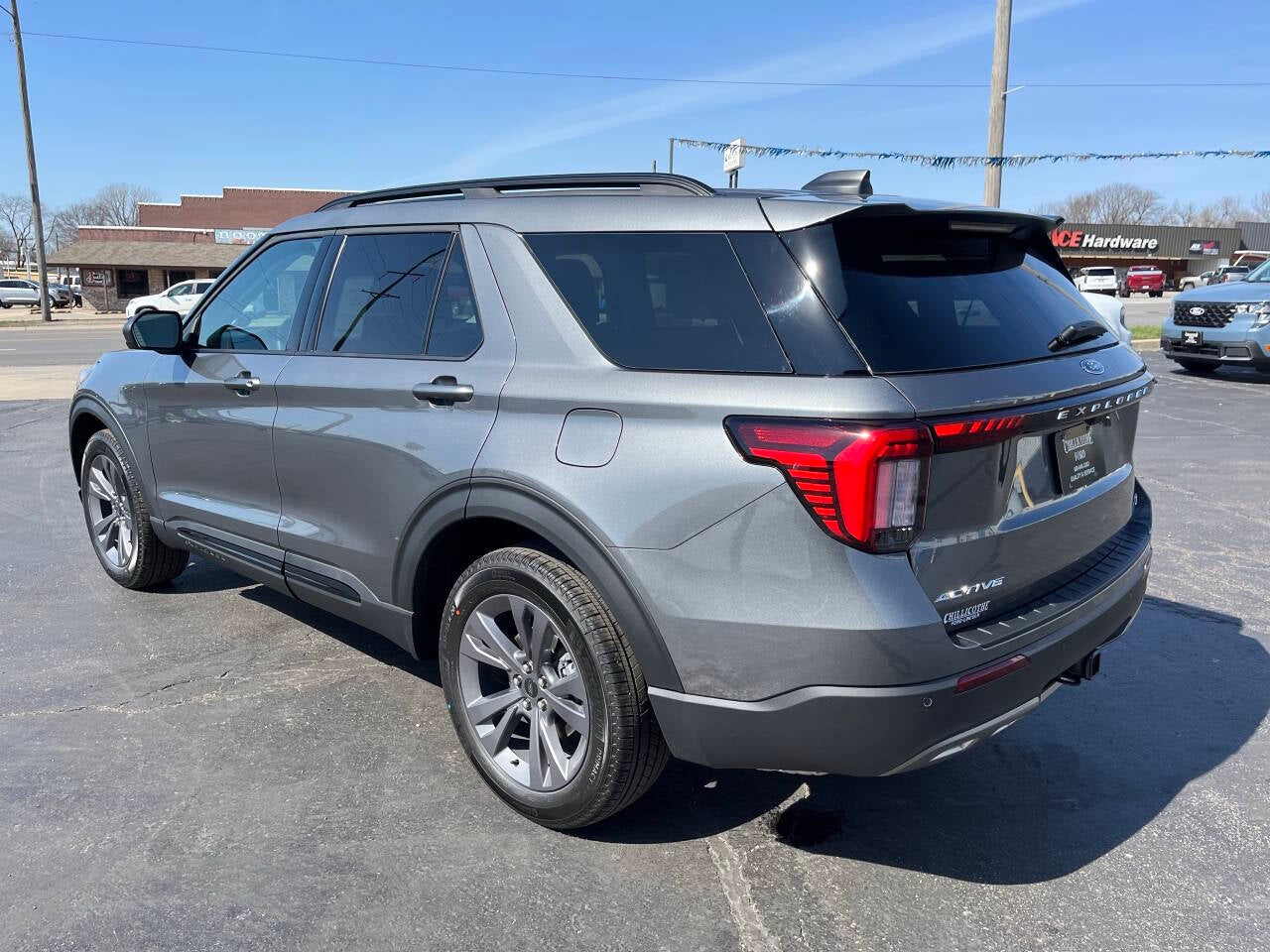 2026 Ford Explorer Active AWD 4dr SUV