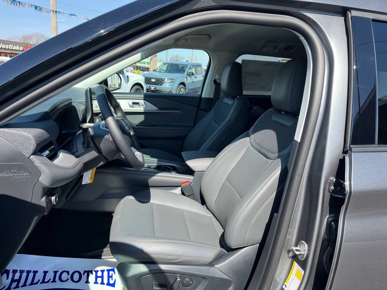 2026 Ford Explorer Active AWD 4dr SUV