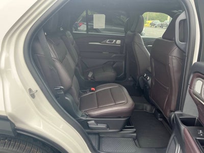2027 Ford Explorer Platinum AWD 4dr SUV