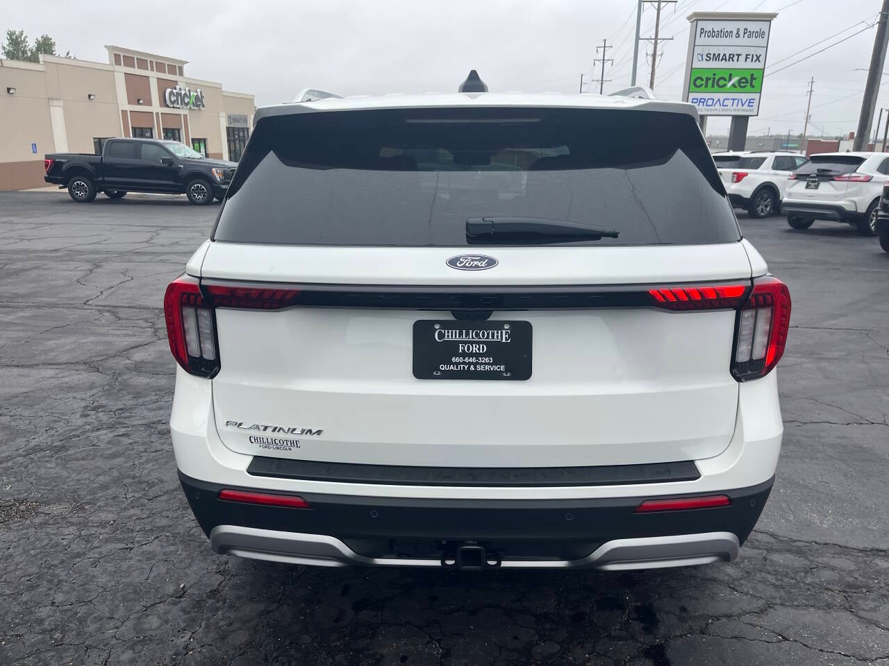 2027 Ford Explorer Platinum AWD 4dr SUV