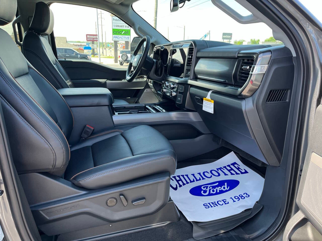 2026 Ford F-350 Super Duty Lariat 4x4 4dr Crew Cab 6.8 ft. SB SRW Pickup