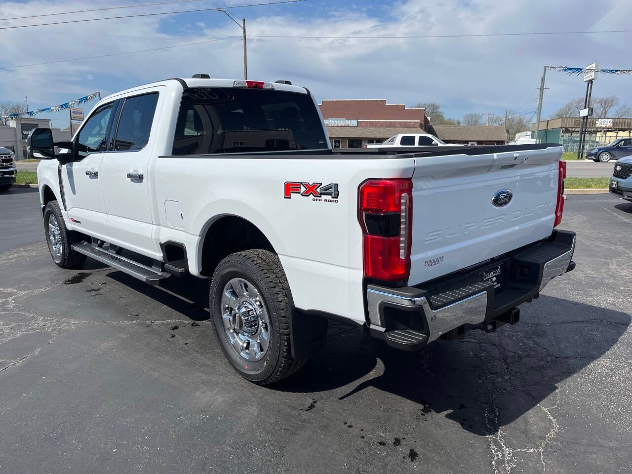 2026 Ford F-350 Super Duty Lariat 4x4 4dr Crew Cab 6.8 ft. SB SRW Pickup