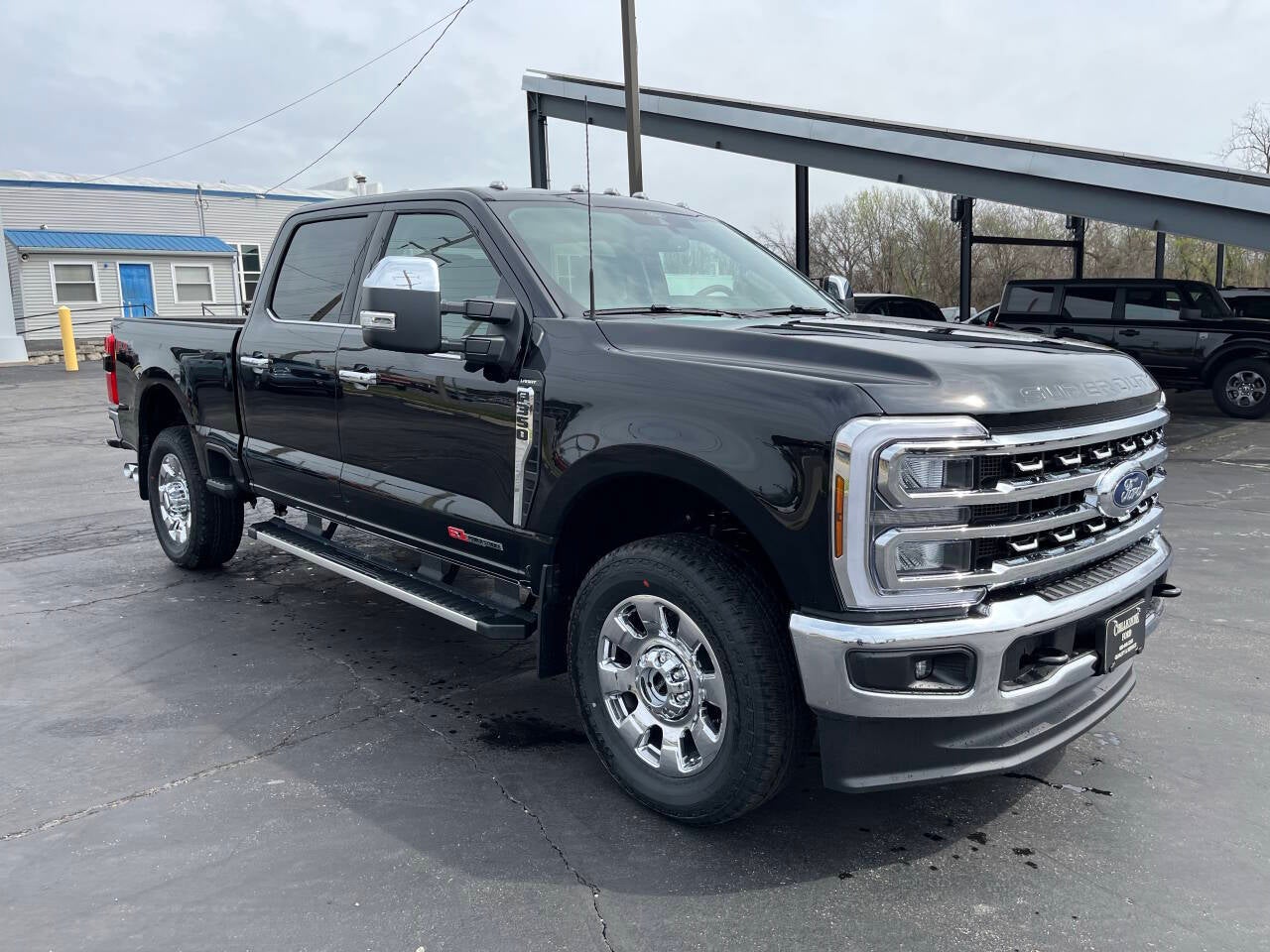 2026 Ford F-350 Super Duty Lariat 4x4 4dr Crew Cab 6.8 ft. SB SRW Pickup