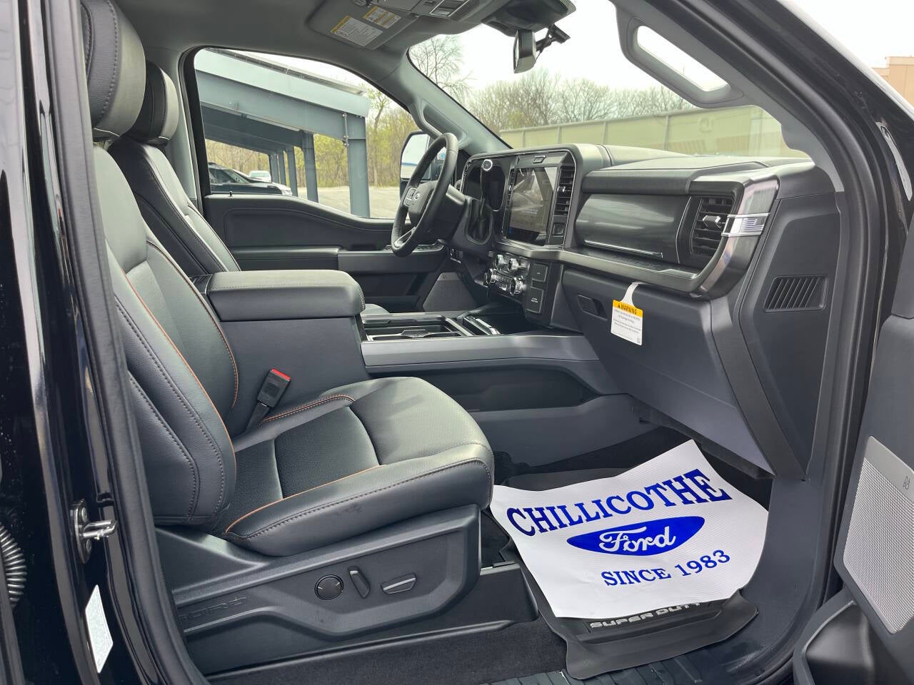 2026 Ford F-350 Super Duty Lariat 4x4 4dr Crew Cab 6.8 ft. SB SRW Pickup