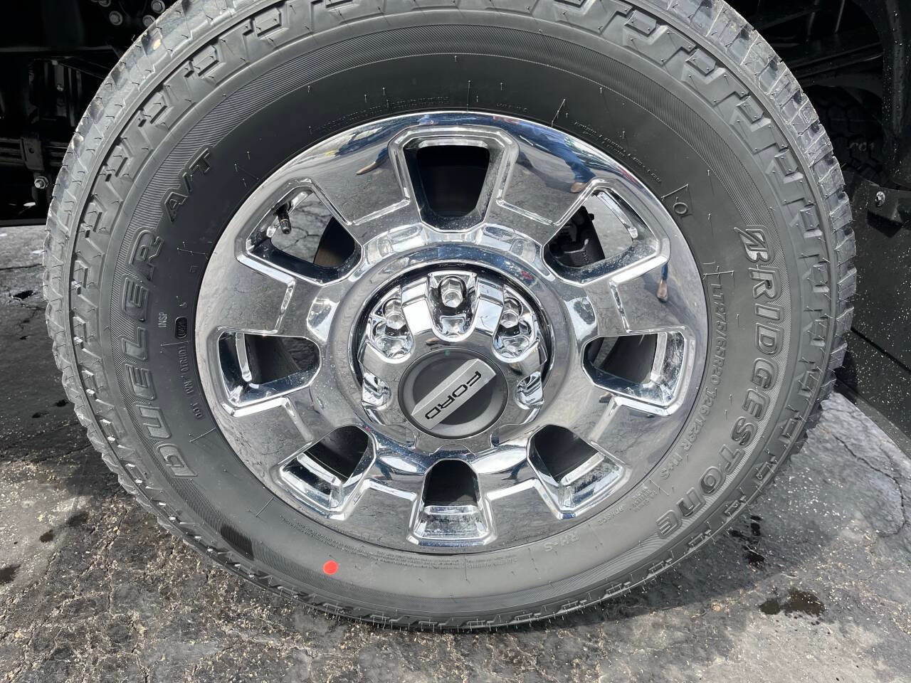 2026 Ford F-350 Super Duty Lariat 4x4 4dr Crew Cab 6.8 ft. SB SRW Pickup