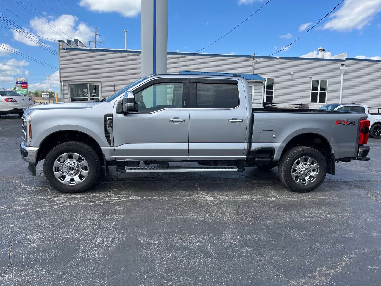 2024 Ford F-350 Super Duty Lariat 4x4 4dr Crew Cab 6.8 ft. SB SRW Pickup