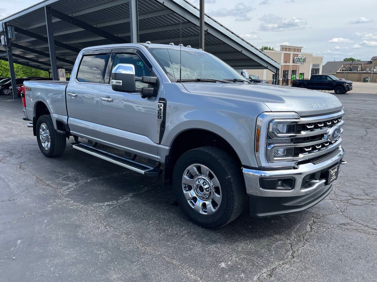 2024 Ford F-350 Super Duty Lariat 4x4 4dr Crew Cab 6.8 ft. SB SRW Pickup