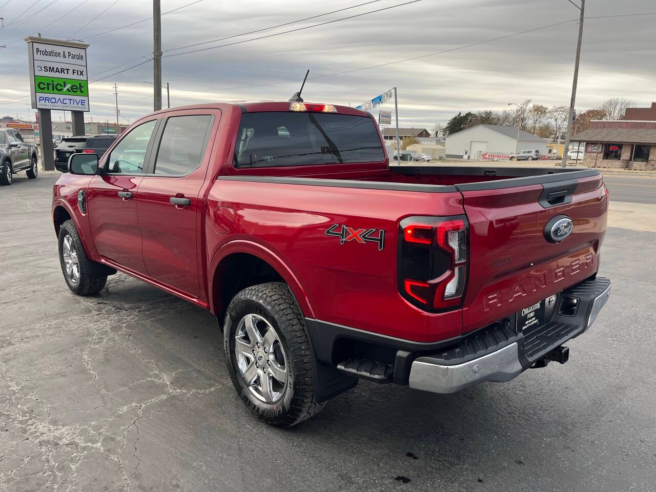 2025 Ford Ranger XLT 4x4 4dr SuperCrew 5.0 ft. SB