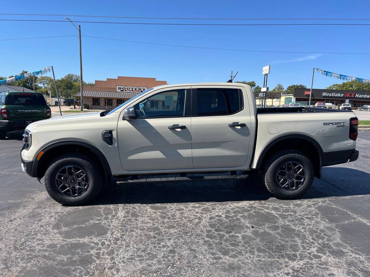 2026 Ford Ranger XLT 4x4 4dr SuperCrew 5.0 ft. SB