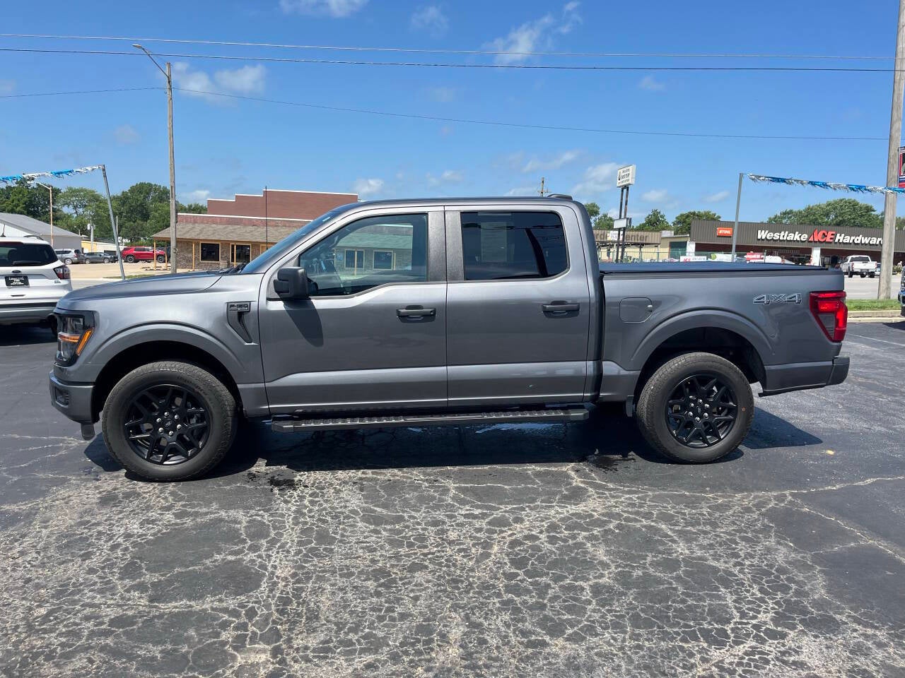 2024 Ford F-150 STX 4x4 4dr SuperCrew 5.5 ft. SB