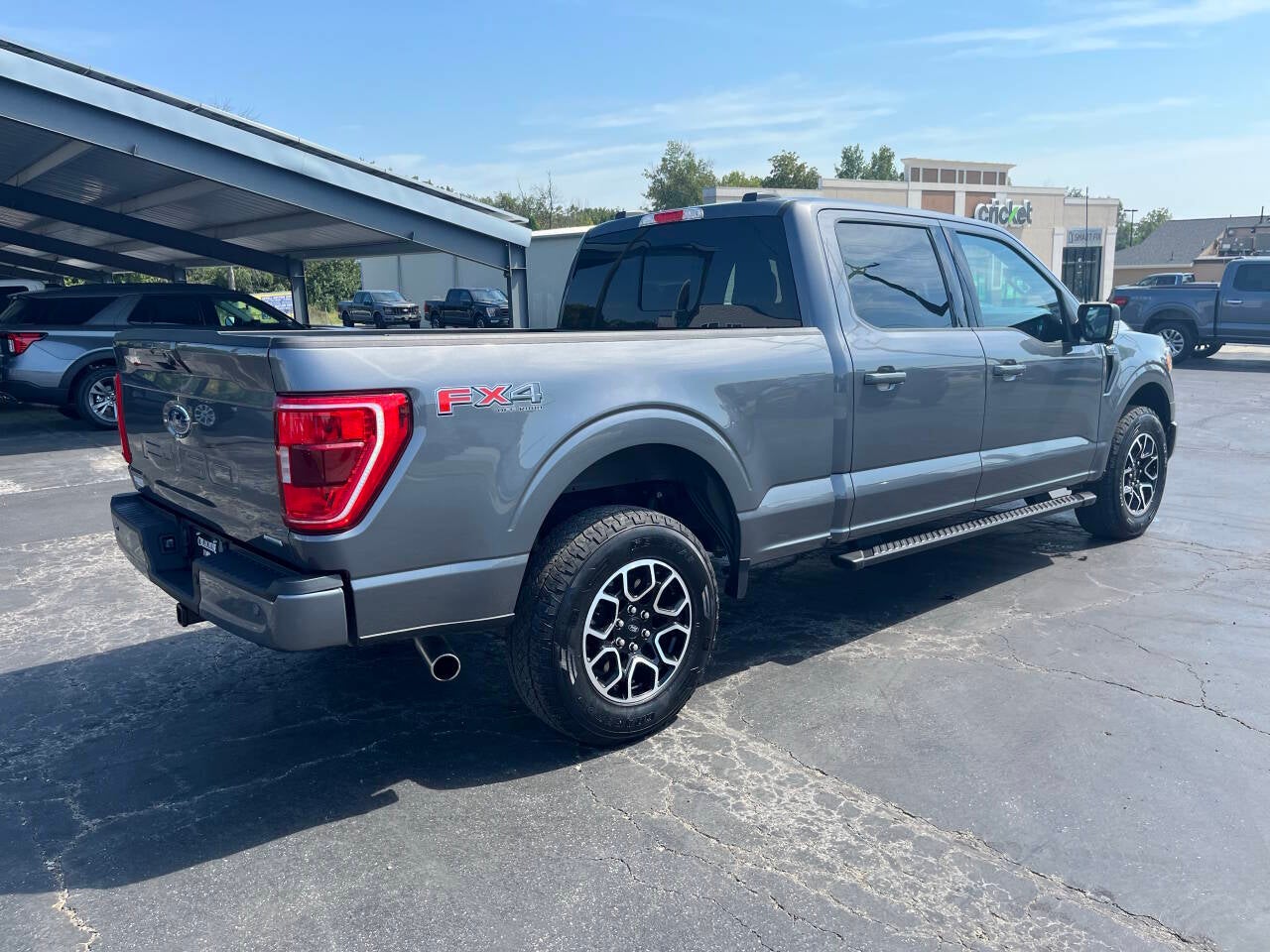 2023 Ford F-150 XLT 4x4 4dr SuperCrew 6.5 ft. SB