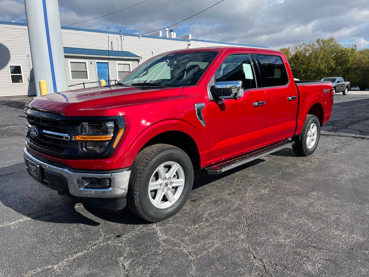 2025 Ford F-150 XLT 4x4 4dr SuperCrew 5.5 ft. SB