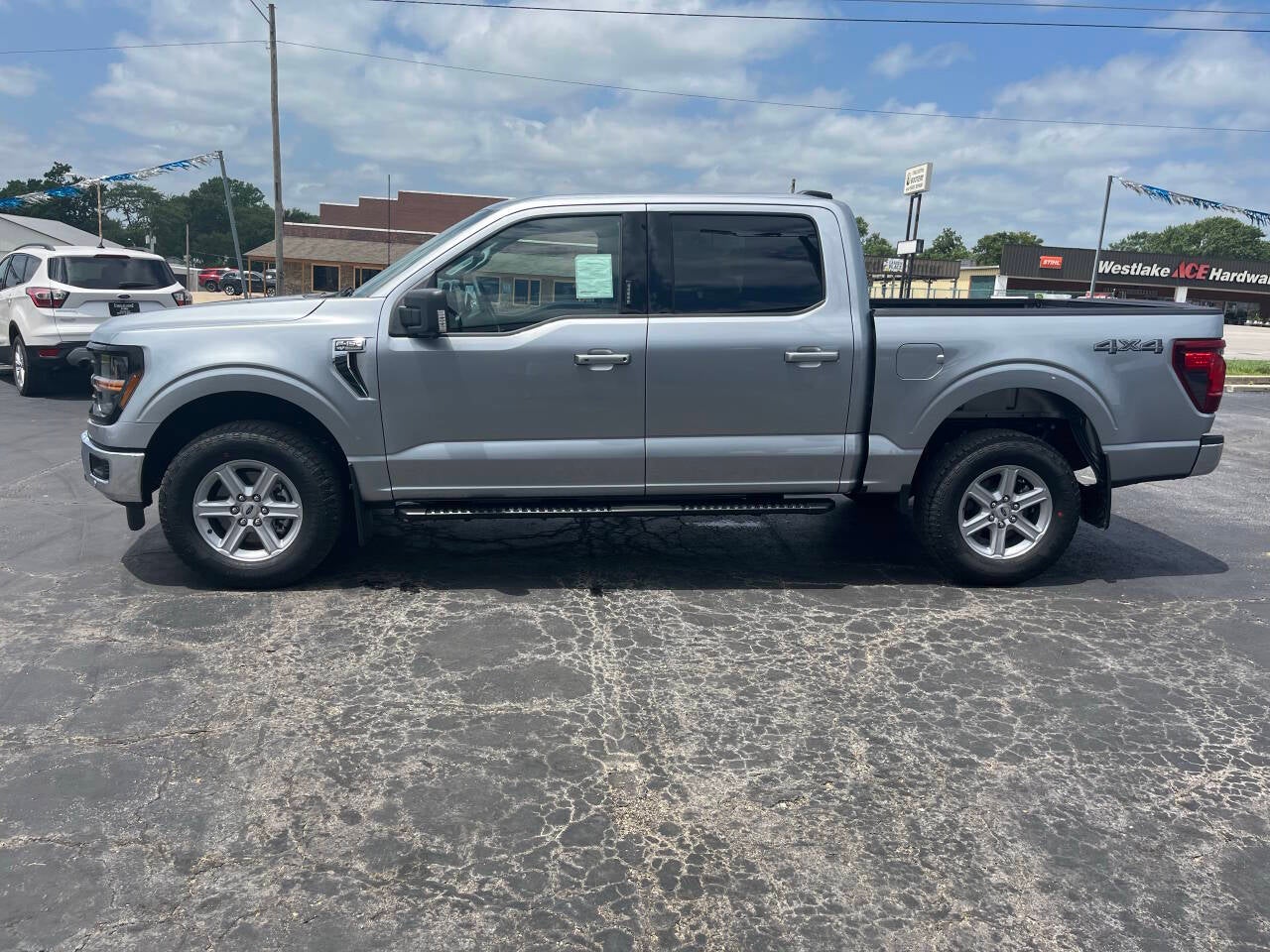2026 Ford F-150 XLT 4x4 4dr SuperCrew 5.5 ft. SB