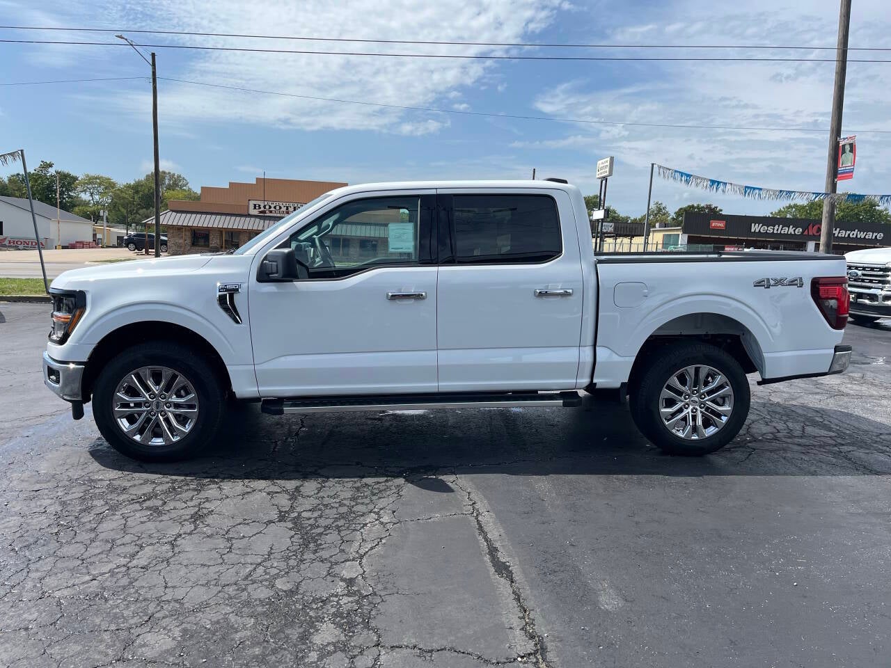 2026 Ford F-150 XLT 4x4 4dr SuperCrew 5.5 ft. SB