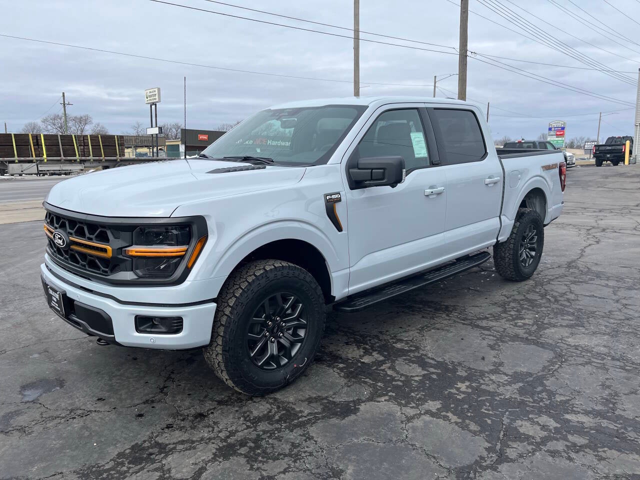 2025 Ford F-150 Tremor 4x4 4dr SuperCrew 5.5 ft. SB