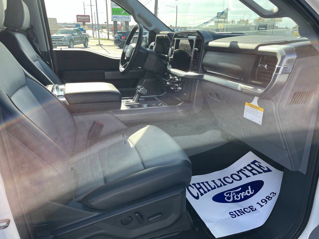 2025 Ford F-150 Lariat 4x4 4dr SuperCrew 5.5 ft. SB