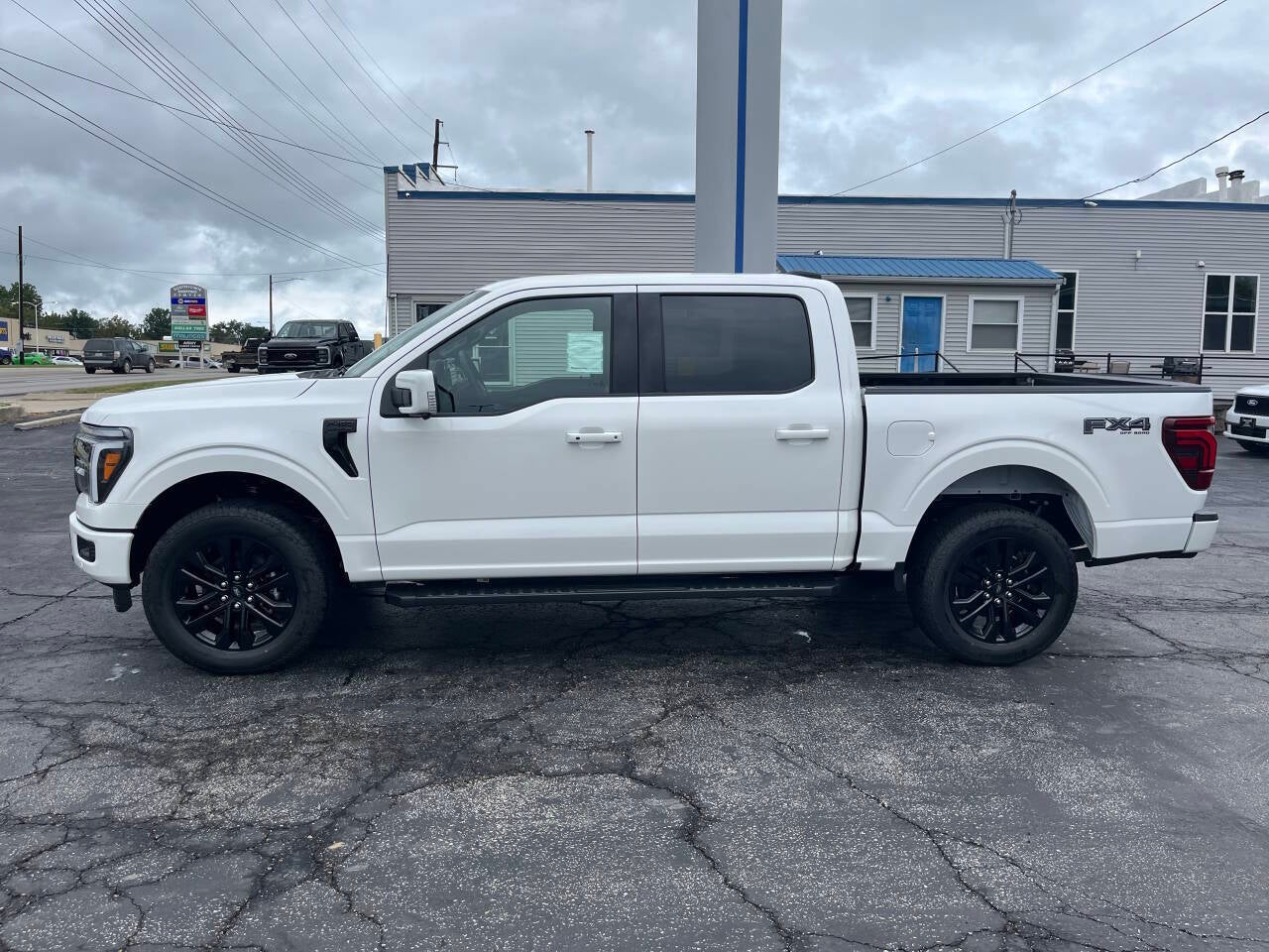 2026 Ford F-150 Lariat 4x4 4dr SuperCrew 5.5 ft. SB