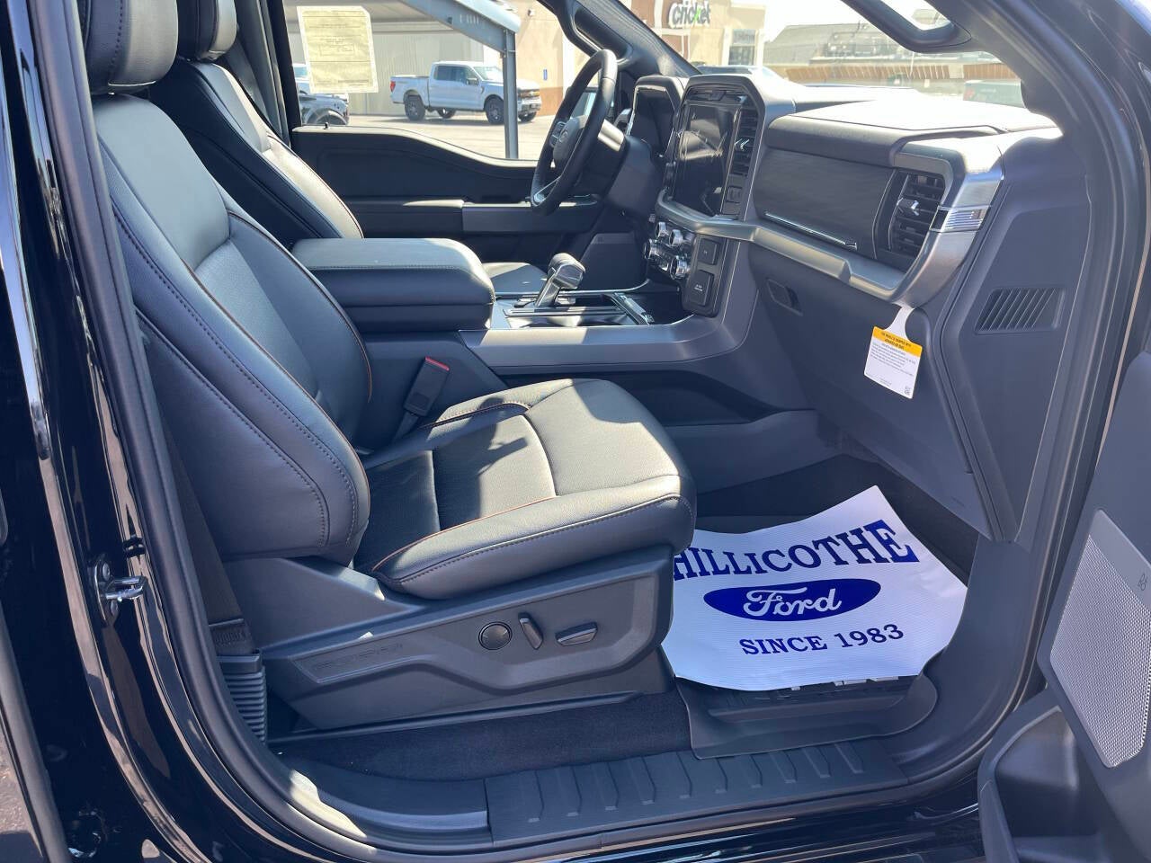 2026 Ford F-150 Lariat 4x4 4dr SuperCrew 5.5 ft. SB