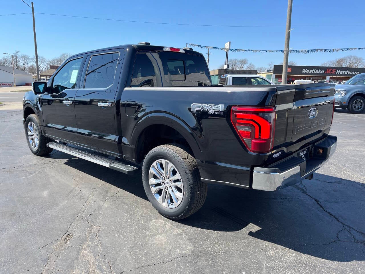 2026 Ford F-150 Lariat 4x4 4dr SuperCrew 5.5 ft. SB
