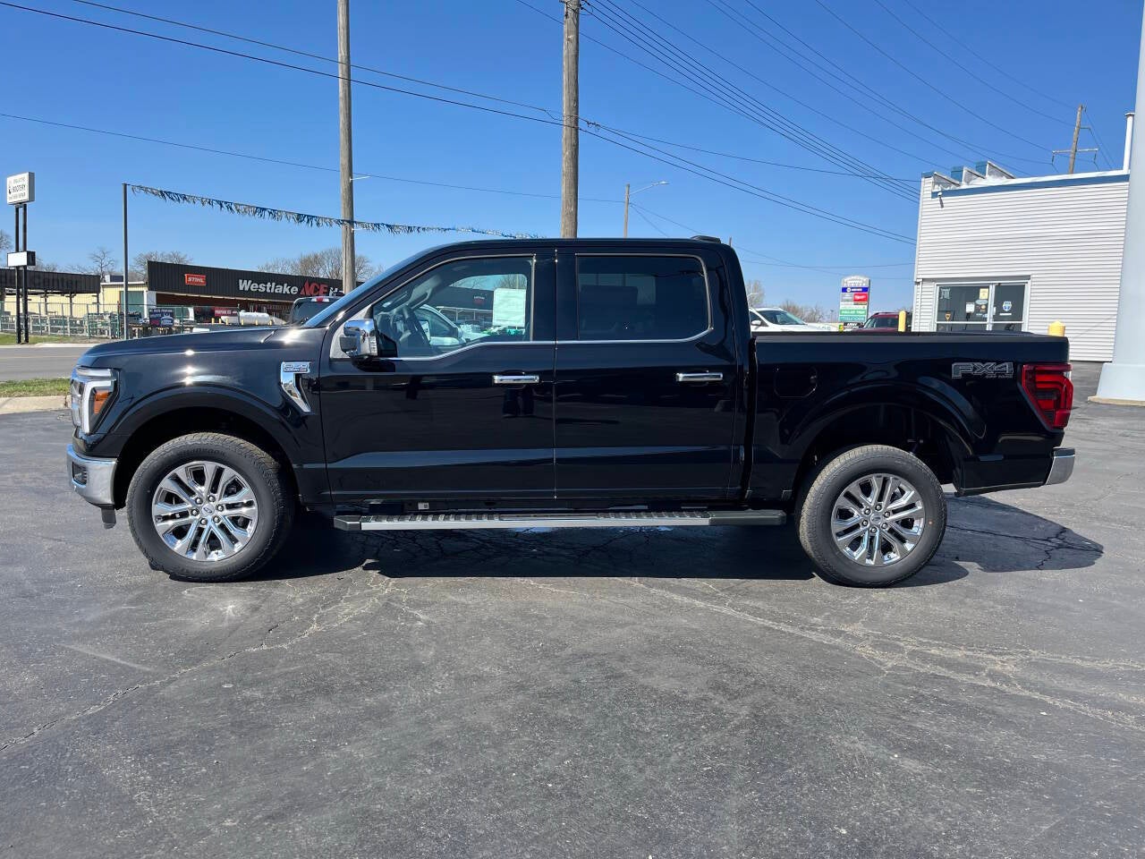 2026 Ford F-150 Lariat 4x4 4dr SuperCrew 5.5 ft. SB