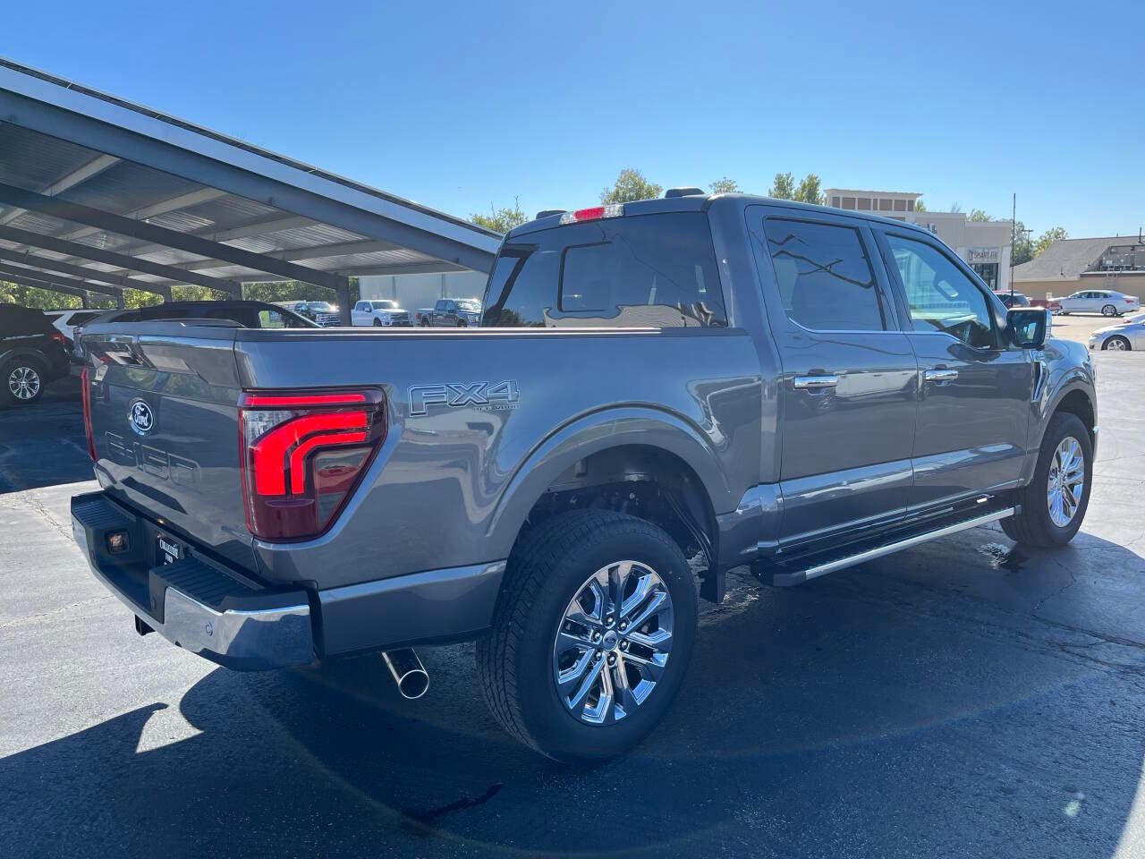 2025 Ford F-150 Lariat 4x4 4dr SuperCrew 5.5 ft. SB