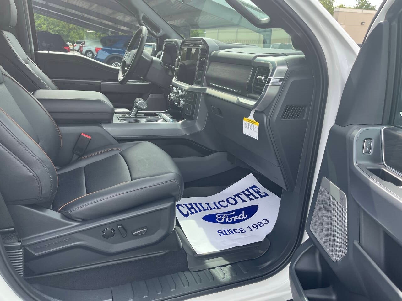 2025 Ford F-150 Lariat 4x4 4dr SuperCrew 5.5 ft. SB