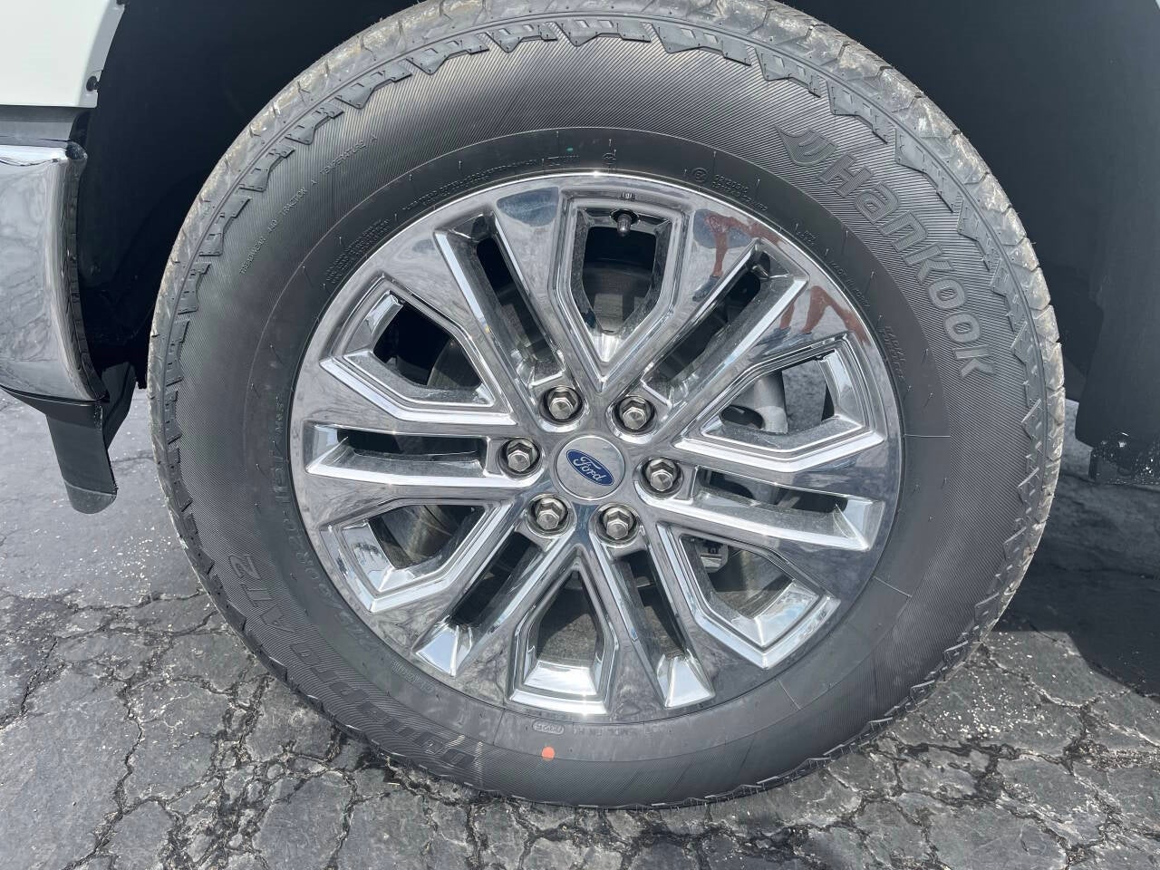 2025 Ford F-150 Lariat 4x4 4dr SuperCrew 5.5 ft. SB