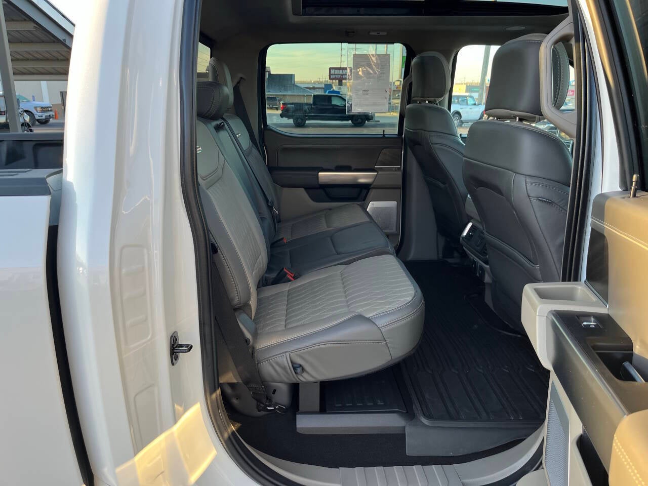 2024 Ford F-150 Platinum 4x4 4dr SuperCrew 5.5 ft. SB