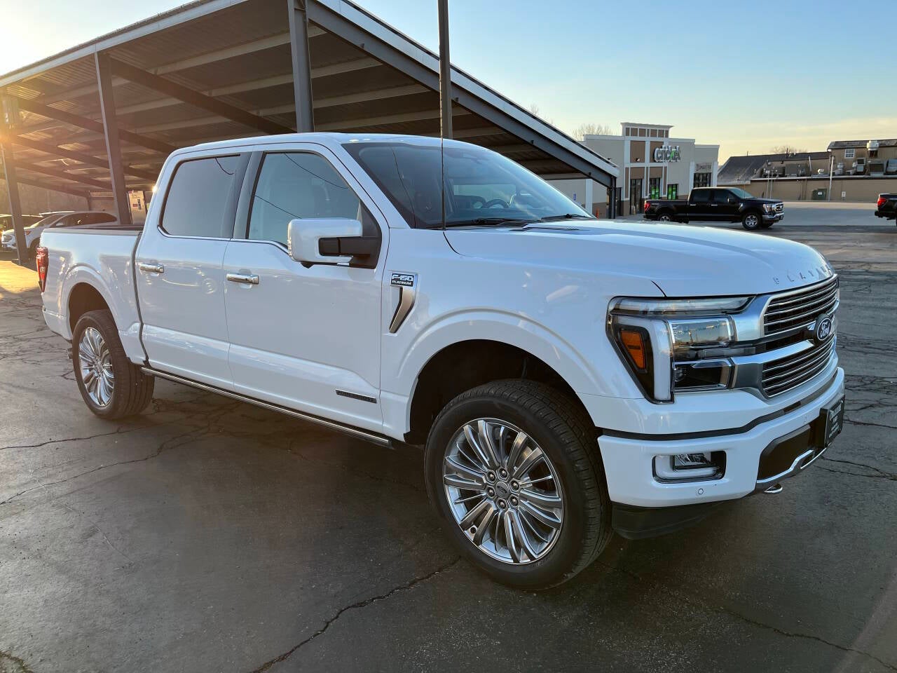 2024 Ford F-150 Platinum 4x4 4dr SuperCrew 5.5 ft. SB
