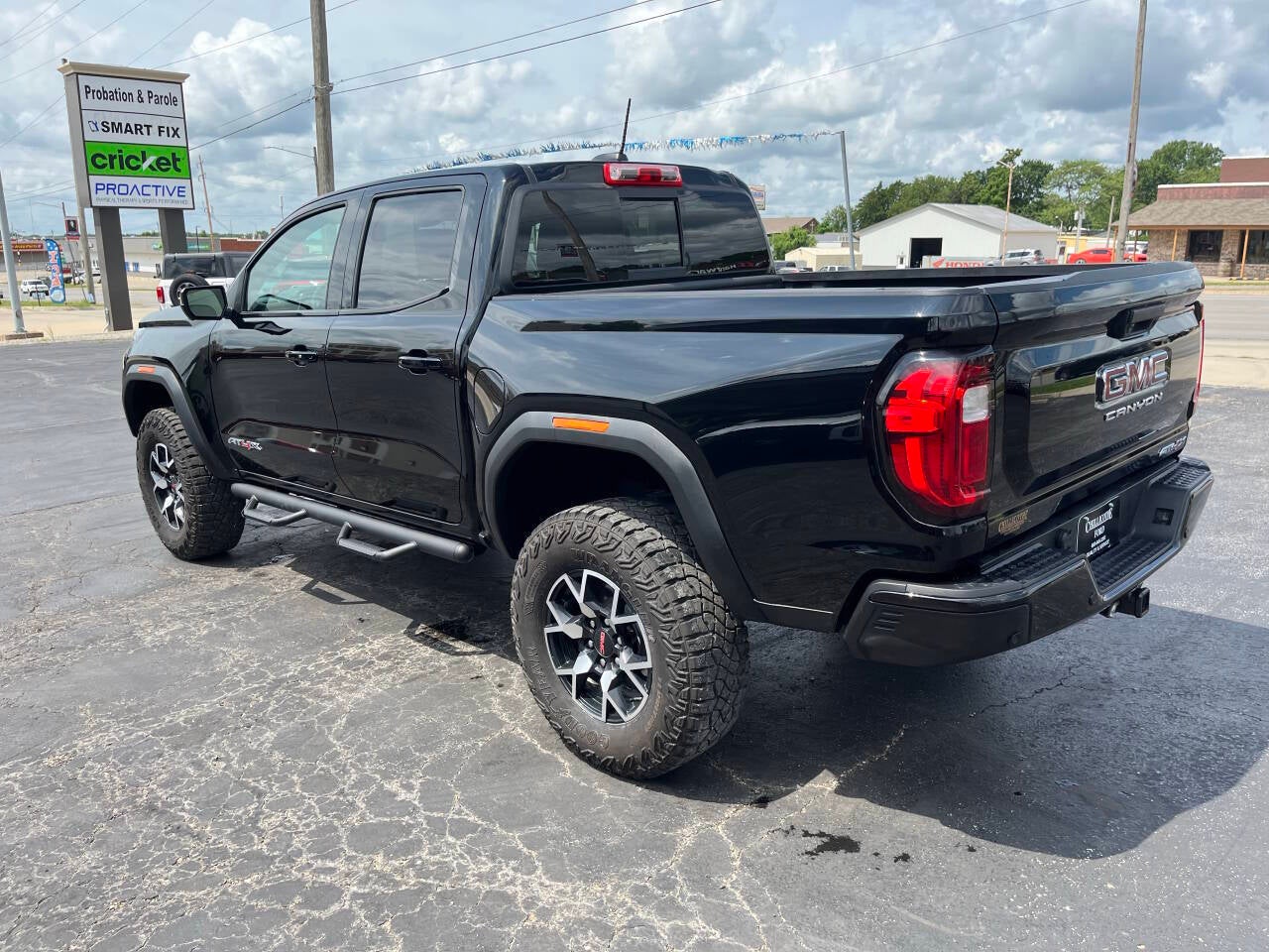 2024 GMC Canyon AT4X 4x4 4dr Crew Cab 5 ft. SB
