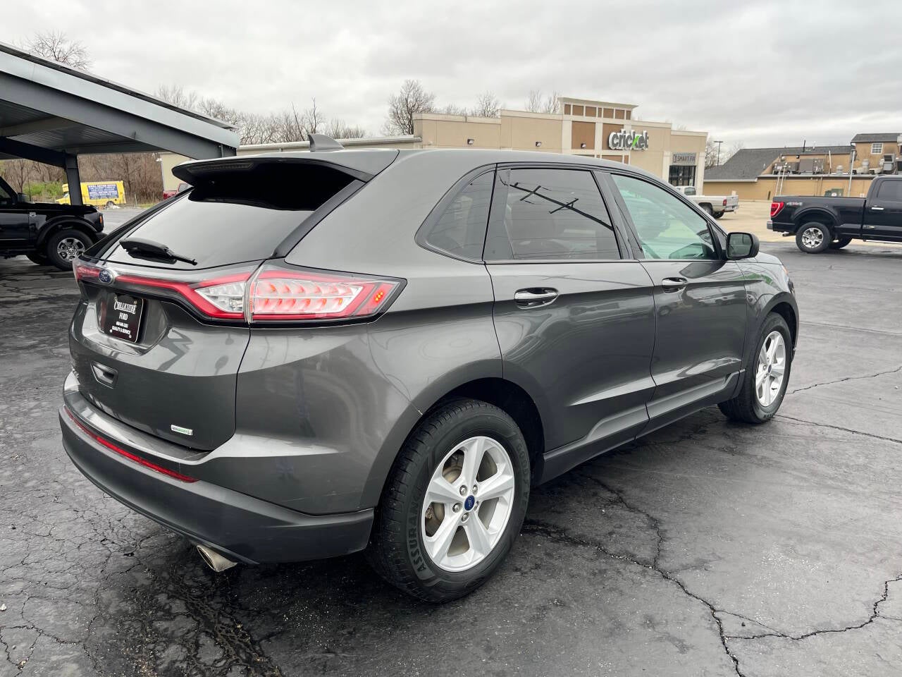 2016 Ford Edge SE 4dr Crossover