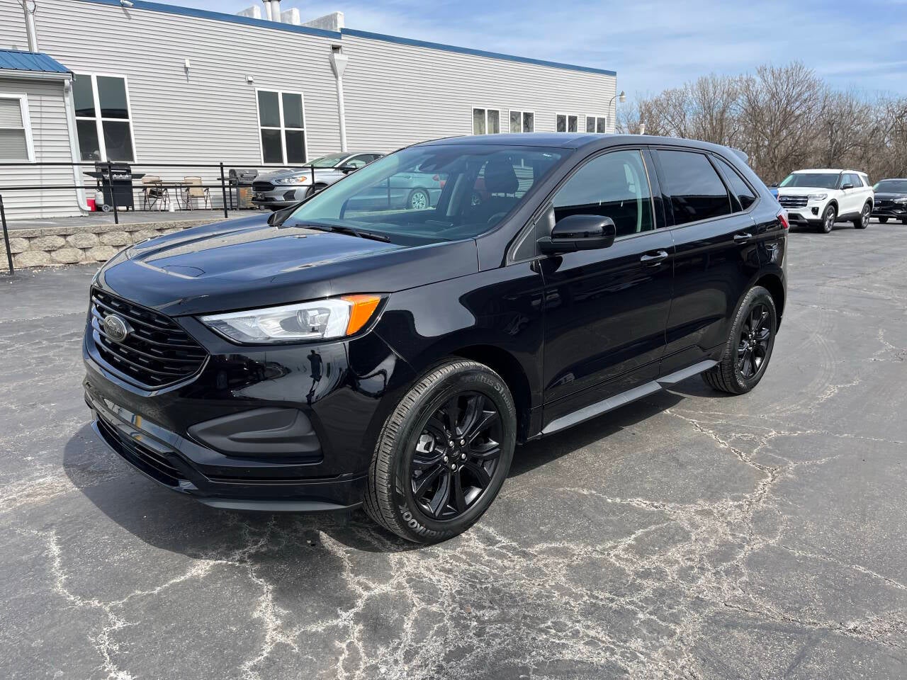 2023 Ford Edge SE AWD 4dr Crossover