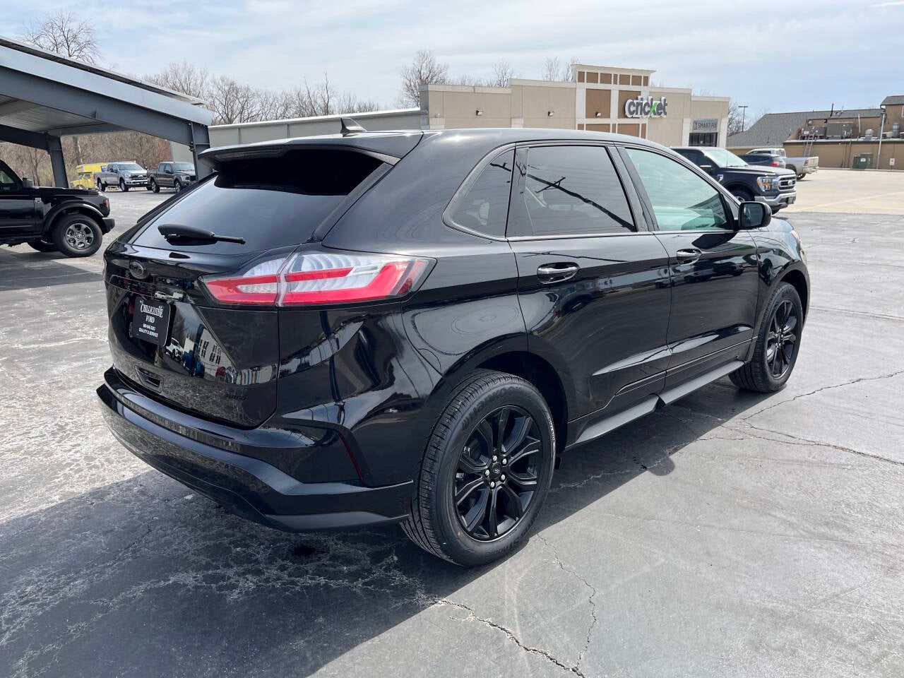 2023 Ford Edge SE AWD 4dr Crossover