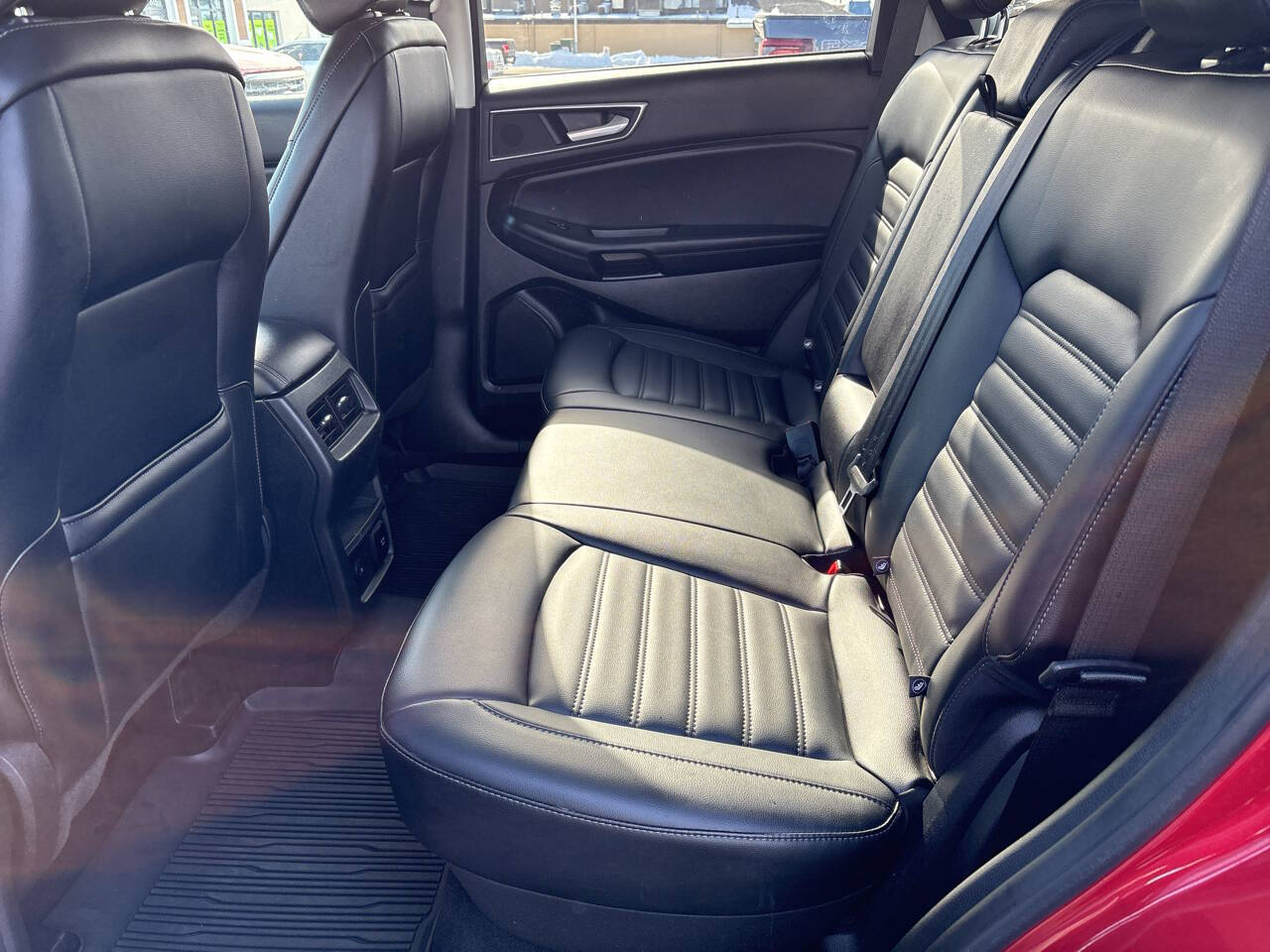 2022 Ford Edge SEL AWD 4dr Crossover