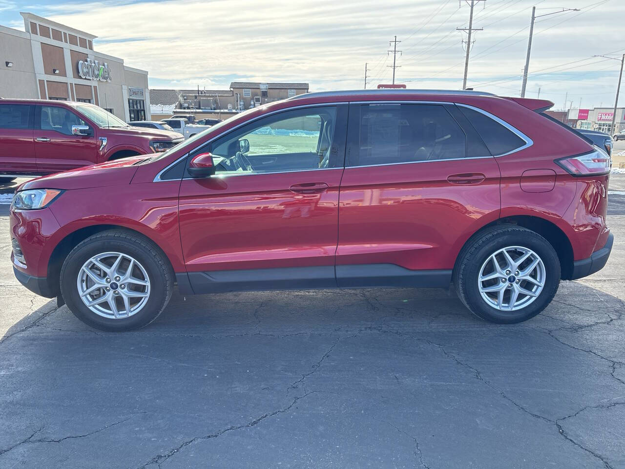 Used 2022 Ford Edge SEL with VIN 2FMPK4J93NBB08627 for sale in Kansas City