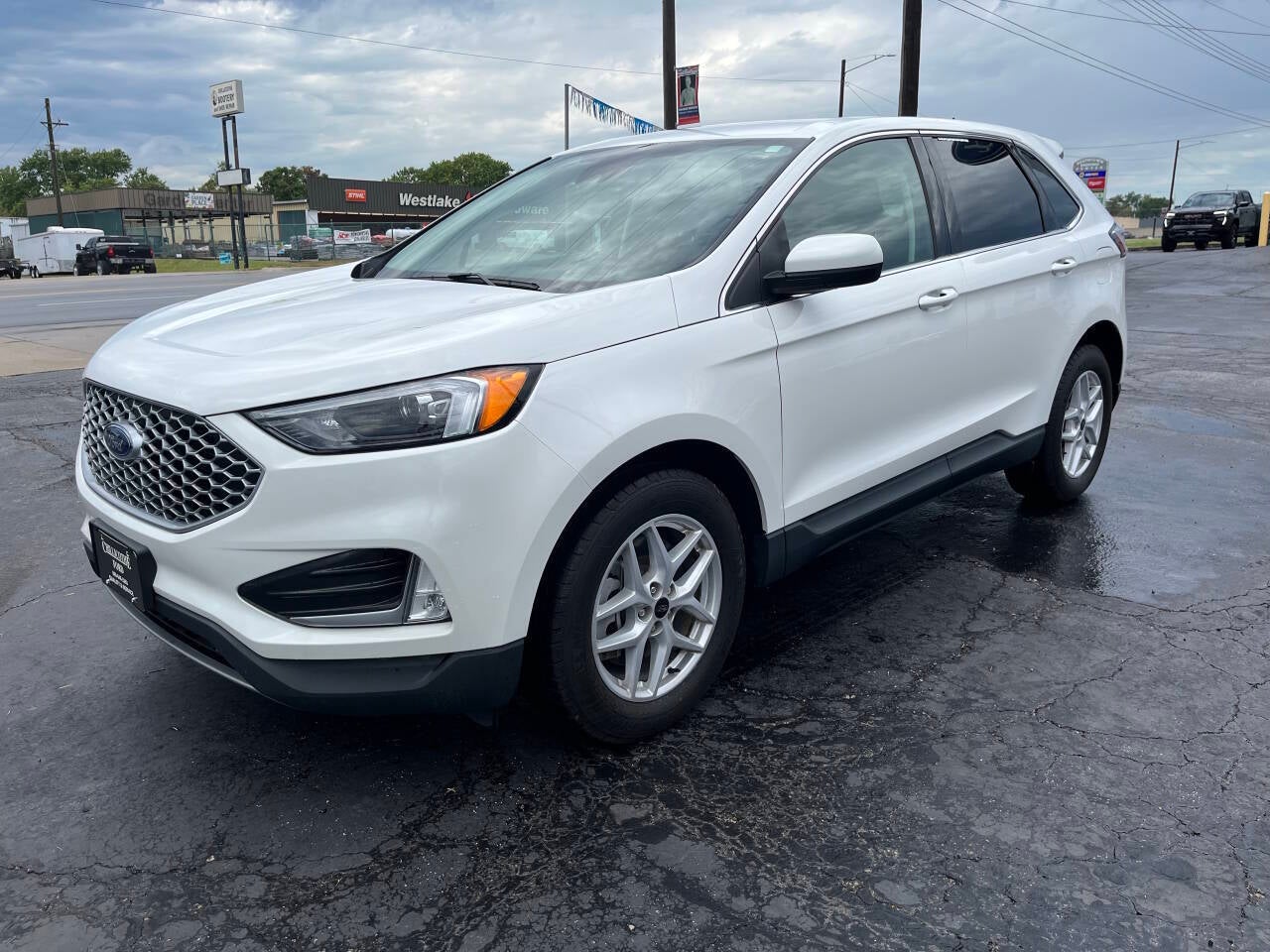 Used 2024 Ford Edge SEL with VIN 2FMPK4J93RBA86649 for sale in Kansas City