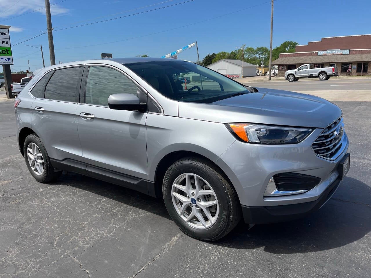 2022 Ford Edge SEL AWD 4dr Crossover