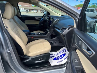 2022 Ford Edge SEL AWD 4dr Crossover