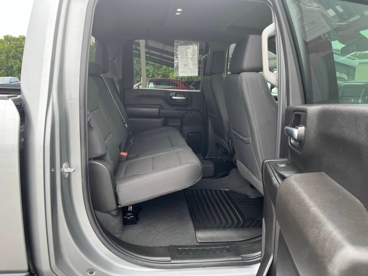 2024 Chevrolet Silverado 2500HD Custom 4x4 4dr Crew Cab SB